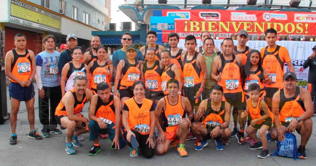 Galería de la gran carrera atlética "Raúl Gibb Guerrero"