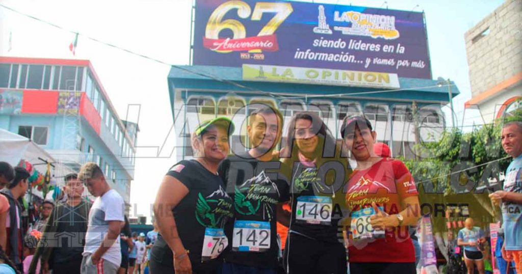 Galería de la gran carrera atlética "Raúl Gibb Guerrero"