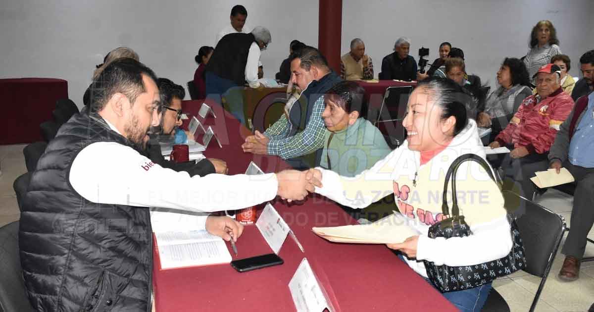 Fluyen ciudadanos a Gobierno de Puertas Abiertas