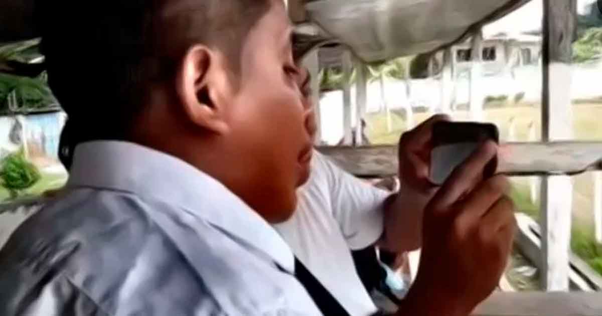 Comentarista de fútbol llanero de Guatemala ¡La rompe, se vuelve viral!