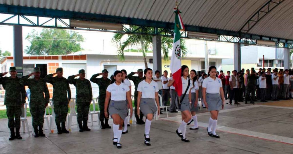 Conmemoran 107 aniversario del Ejército Mexicano en Naranjos