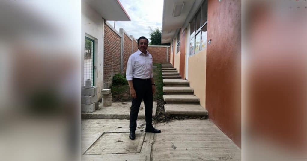 Cuitláhuac termina jornada en Arroyo del Maíz, en Poza Rica