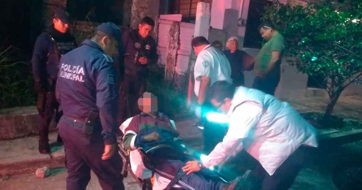 Daniel ataca con arma blanca a su padre en Tuxpan