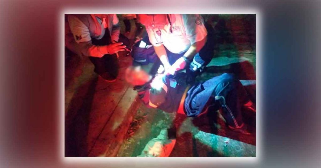 Daniel ataca con arma blanca a su padre en Tuxpan