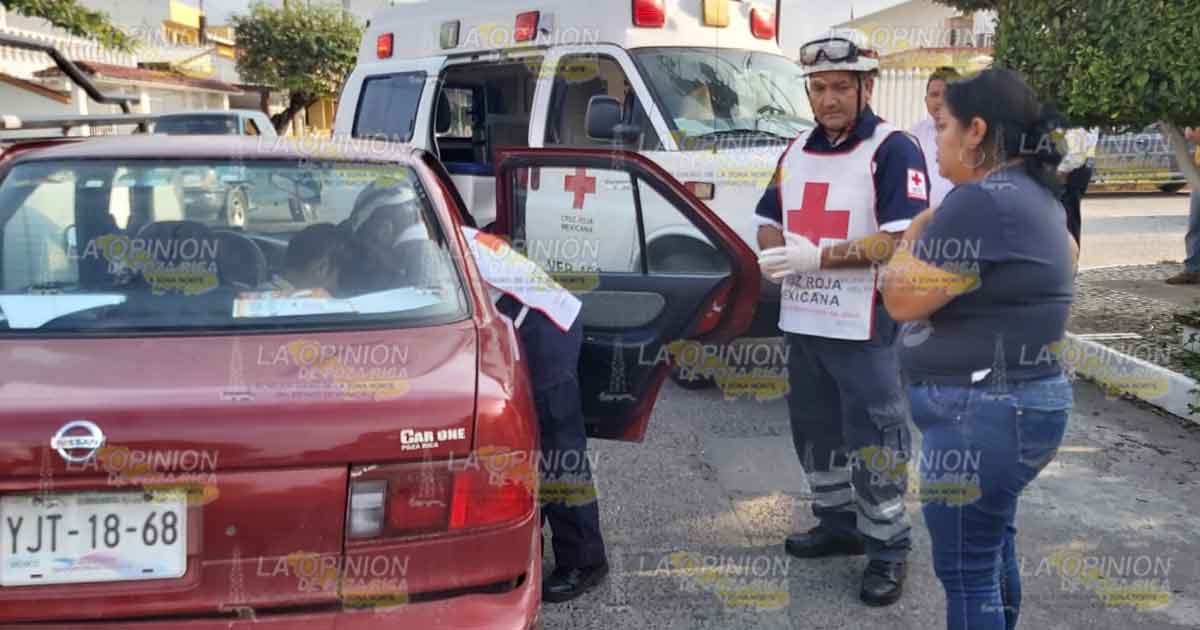 Fuerte encontronazo en la avenida uno de Poza Rica