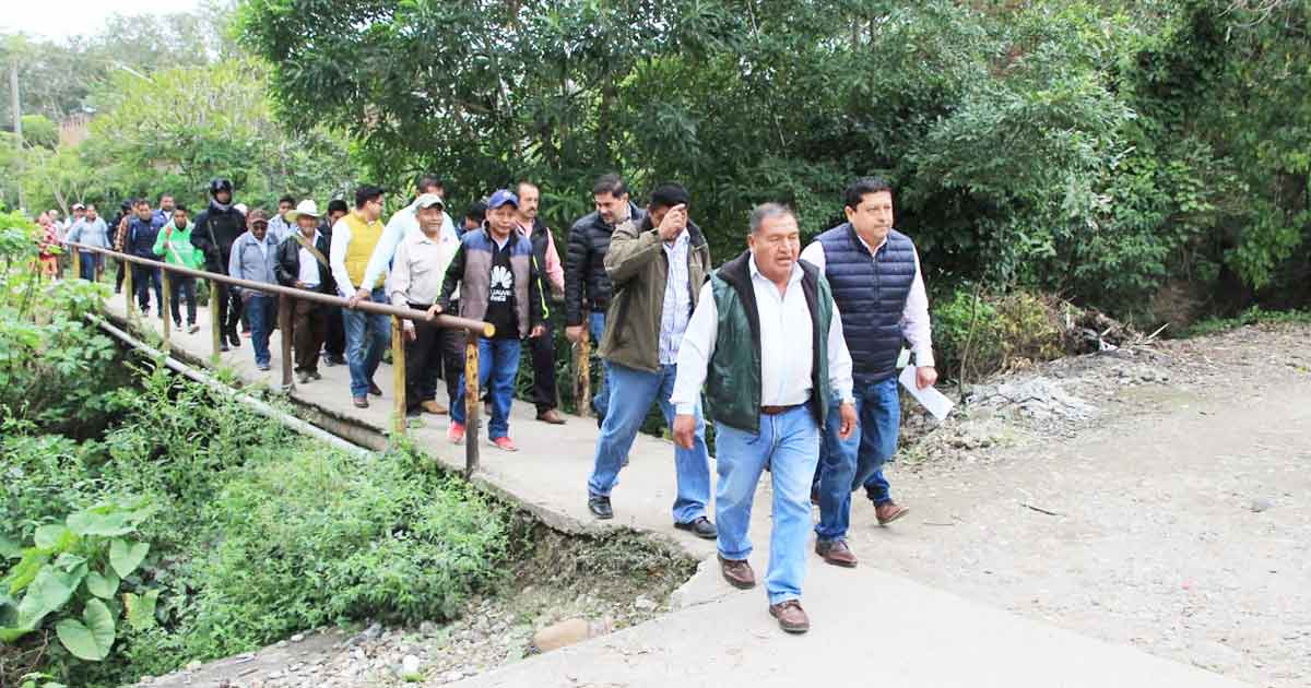 Mariano Romero busca el desarrollo de las comunidades de Papantla