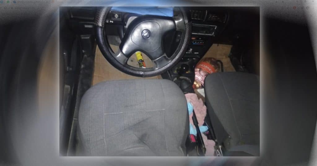 Encuentran taxi abandonado con manchas de sangre en Tlapacoyan