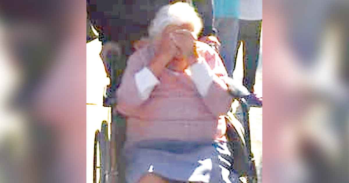 Desalojan a abuelita