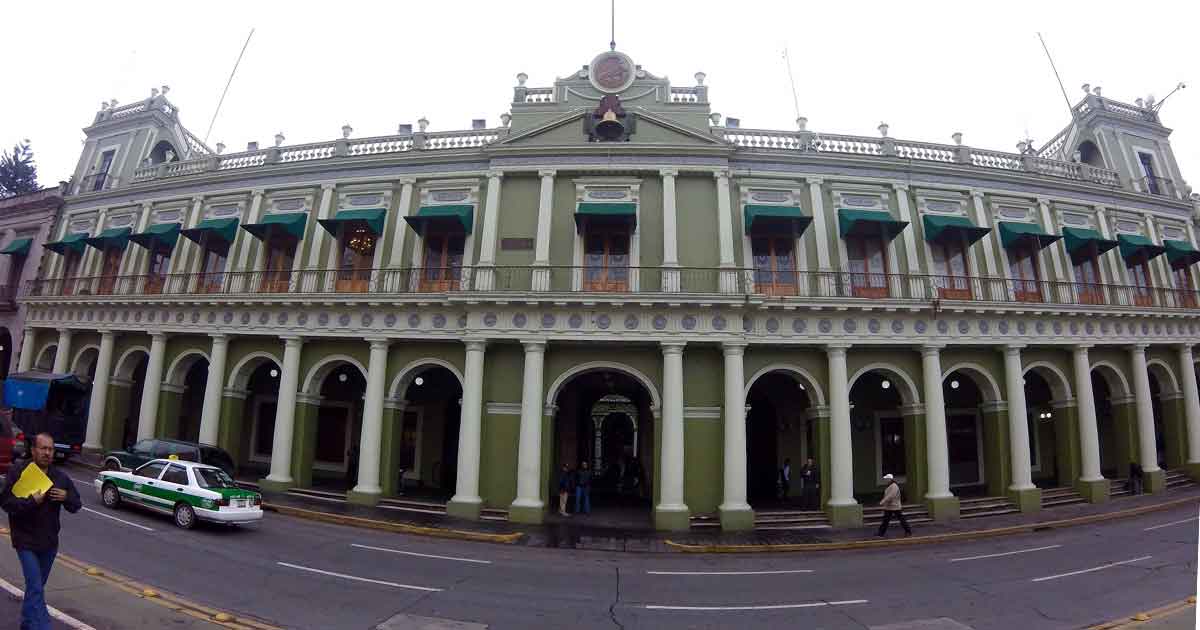 No habrá represalias contra trabajadoras del ayuntamiento de Xalapa que se sumen a paro nacional