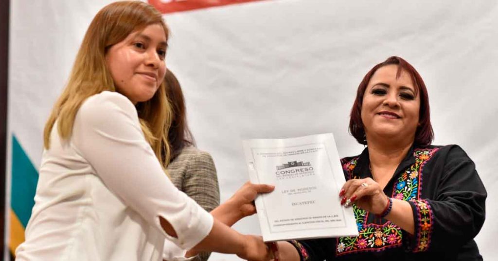 Imparten en el Congreso del Estado curso Ingresos Municipales 2020