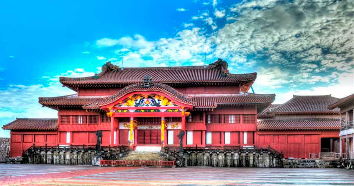 Inician labores de reconstrucción del castillo Shuri en Japón