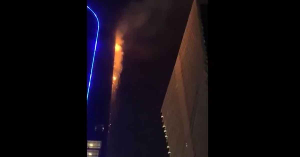Reportan incendio en Duja Tower, emblemático edificio en Dubái