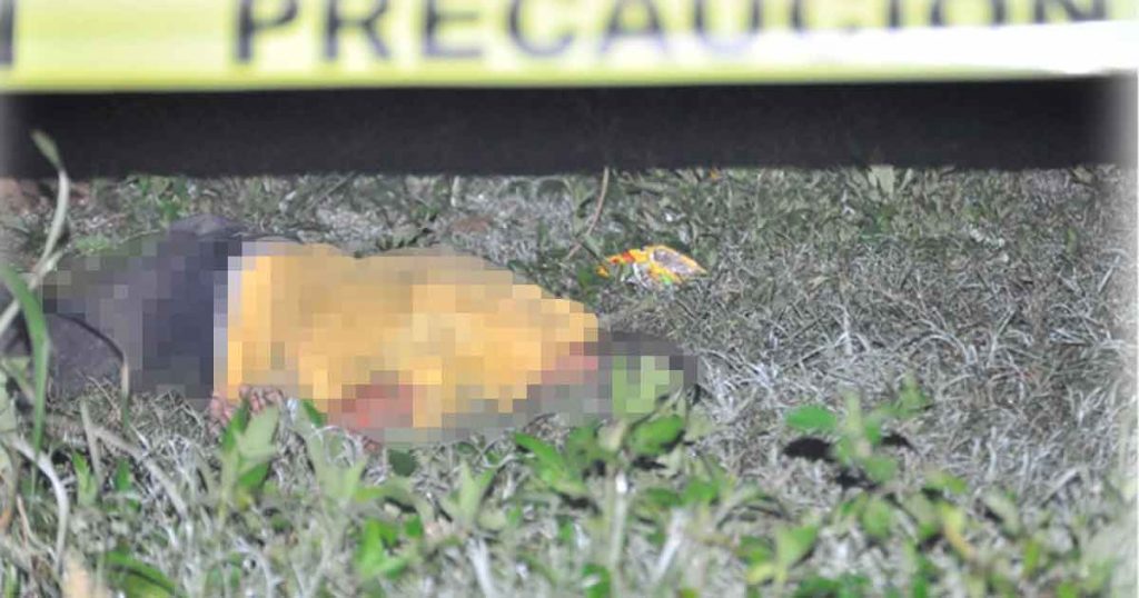 Lo encuentran sin vida entre la maleza en la Federal Tlapacoyan-Martínez de la Torre