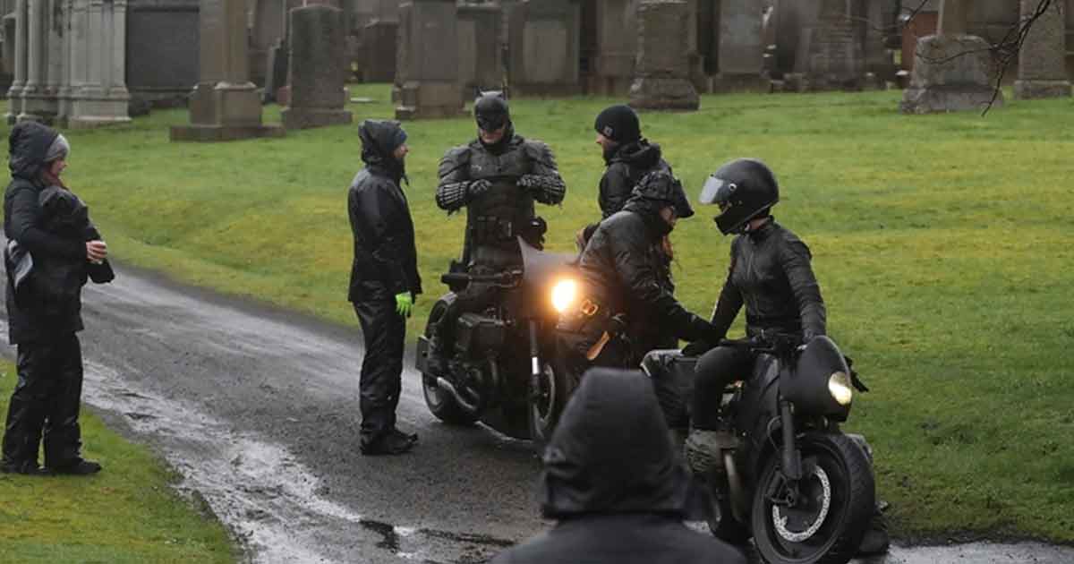Filtran imágenes claras del nuevo traje y moto de Batman