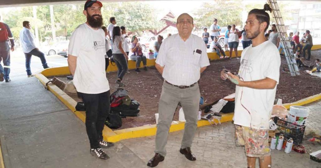 Supervisa alcalde mural realizado por integrantes de la Brigada Nacional de Búsqueda