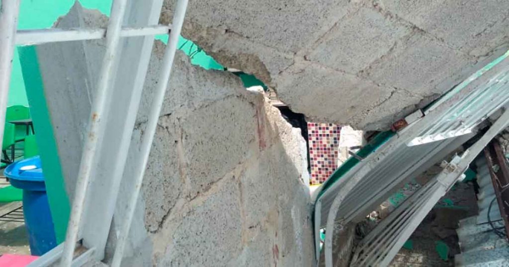 Ventarrón destructor en Xalapa por la entrada del frente frío núm 41... y viene lo peor