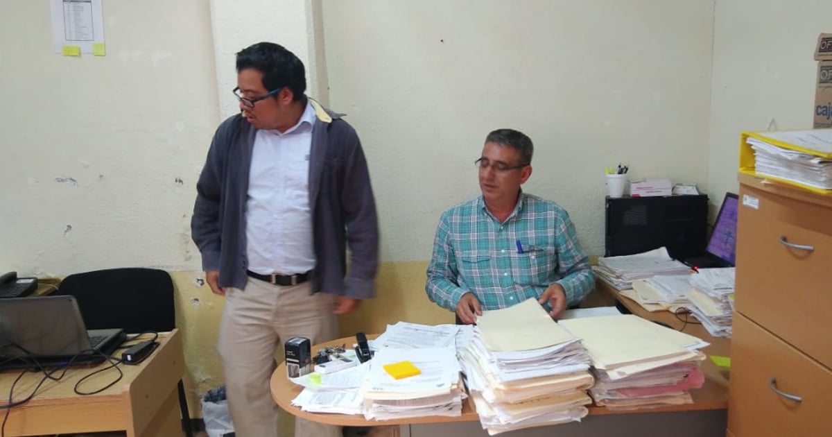 Ya quieren sus escrituras familias de Coatzintla