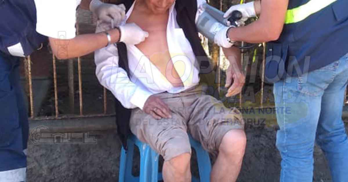 Pasajeros le roban taxi a chofer; lo dejan herido