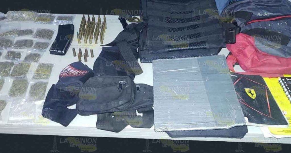 Los detienen con armas y drogas en la comunidad las Cazuelas