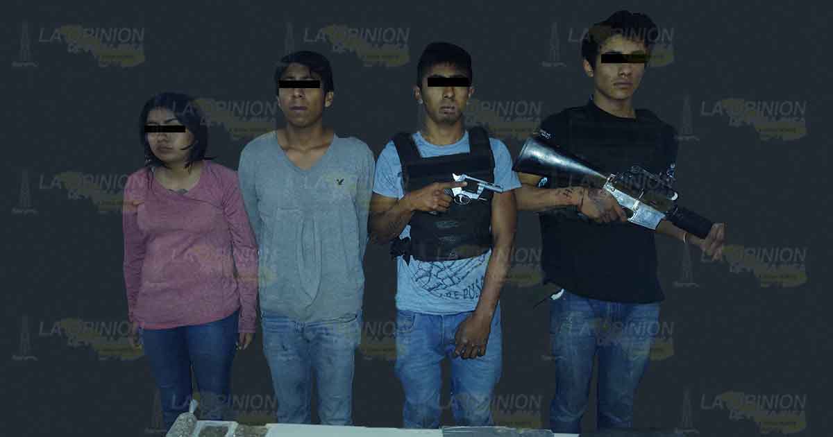 Los detienen con armas y drogas en la comunidad las Cazuelas
