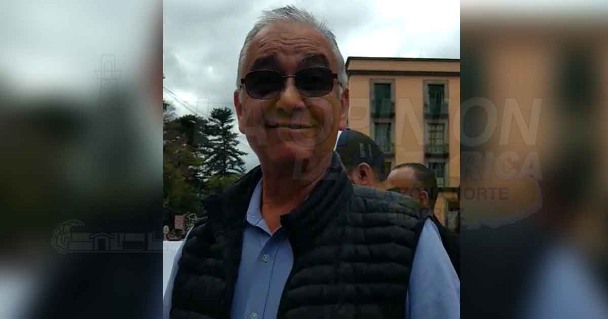 Cierran el centro, socios de empresas exigen pagos