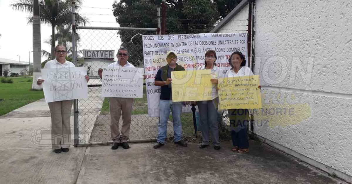 Se manifiestan en Icatver Naranjos