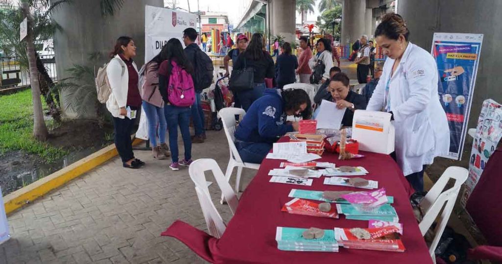 El Gobierno de Poza Rica conmemora el “Día Internacional del Condón”, con platicas de salud sexual