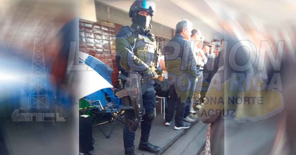 Liberan Finanzas y detienen a dirigente del Sindicato