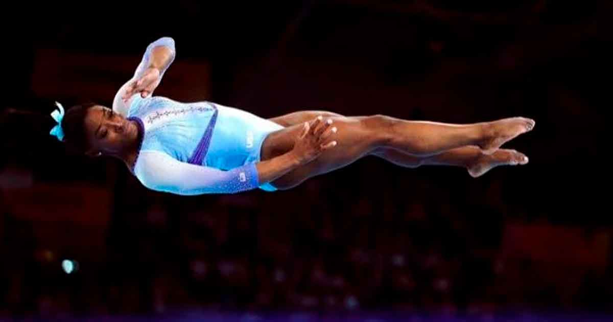 ¡IMPRESIONANTE! Gimnasta realiza salto nunca antes visto (VIDEO)