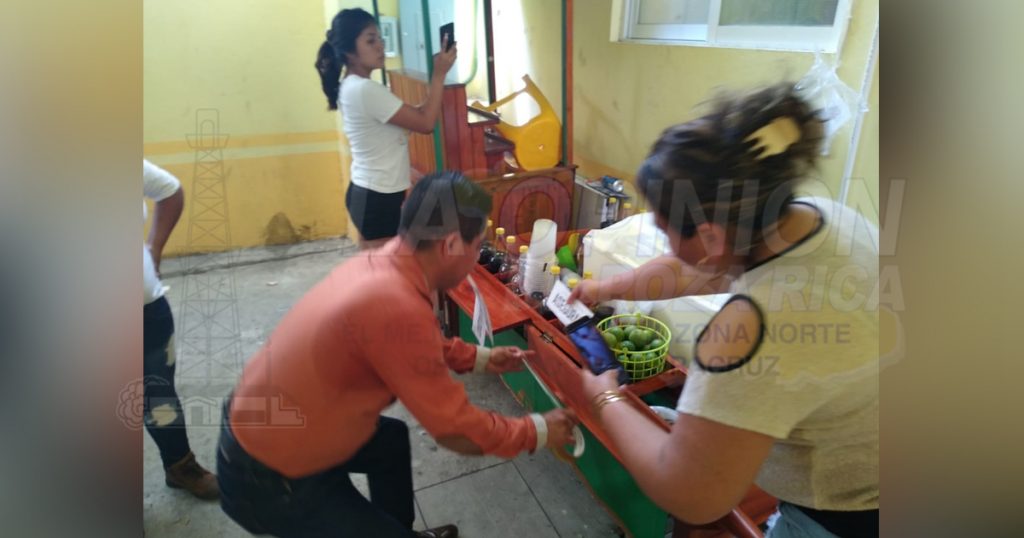 Utilizan la fuerza para retirar a comerciante en Papantla