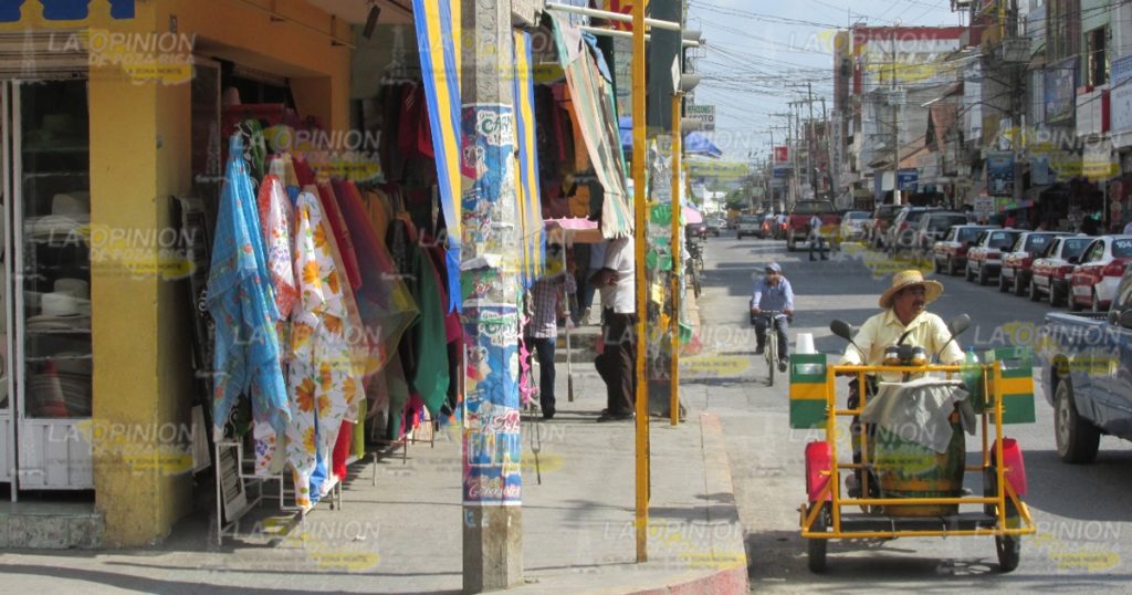 ¡Robos en día de tianguis!
