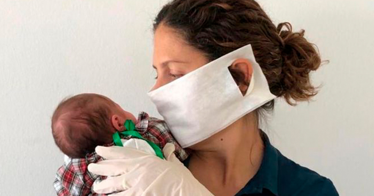 "Aún no he podido darle un besito a mi hija": la dura realidad de dar a luz cuando se tiene covid-19