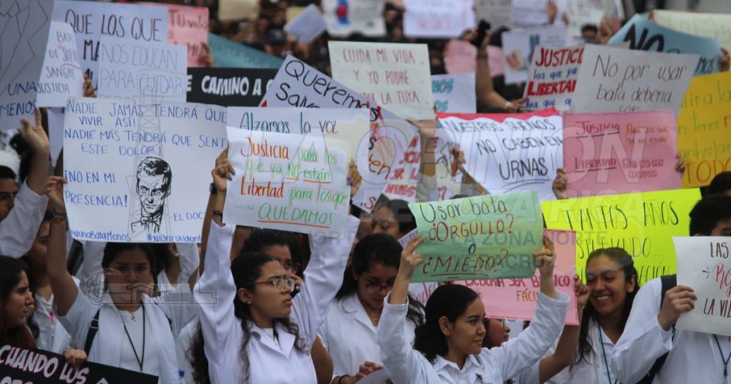 Protestan estudiantes contra la inseguridad