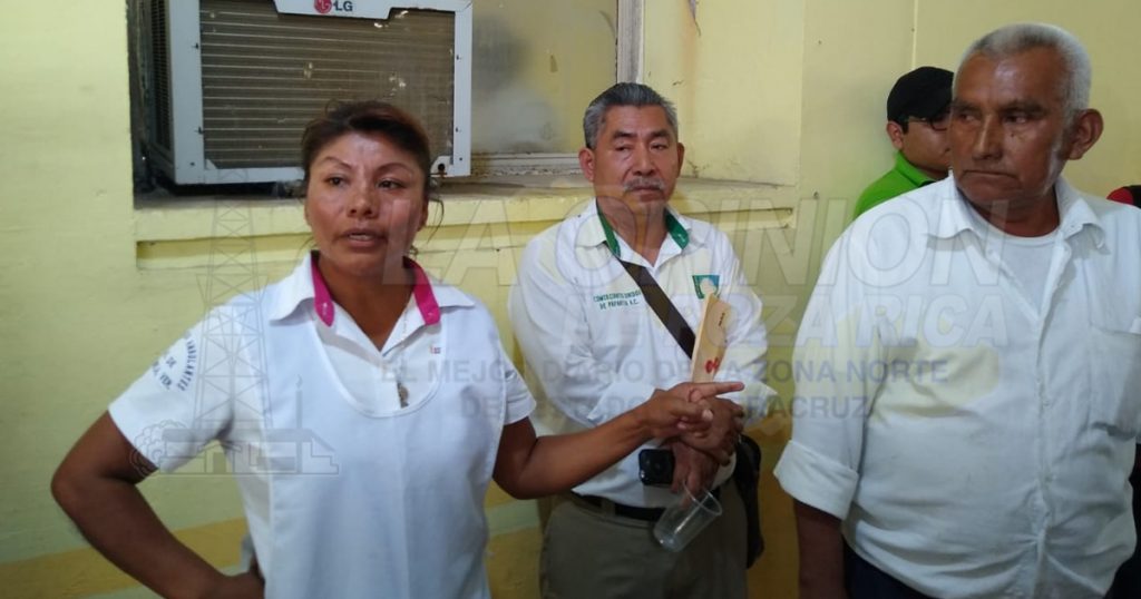 Utilizan la fuerza para retirar a comerciante en Papantla