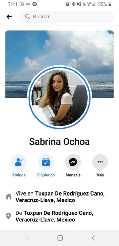 Le roban identidad e intentan extorsionarla