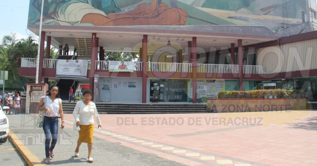 Sesionan autoridades