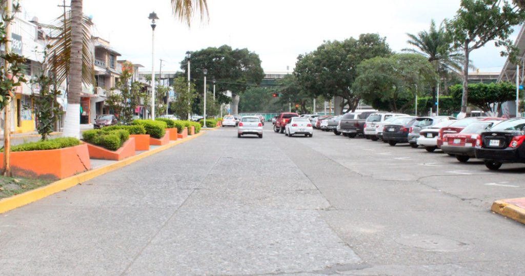 Avanzan trabajos de balizamiento en Poza Rica