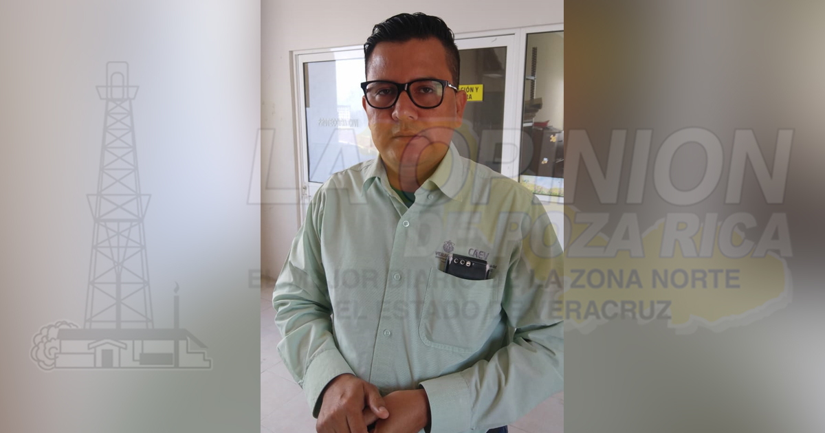 Claman agua vecinos de ampliación Morelos en Coatzintla