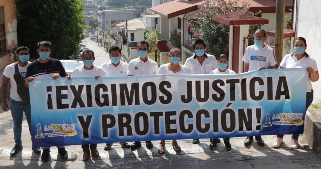 No llega la justicia, La Opinión de Poza Rica reprocha atentados