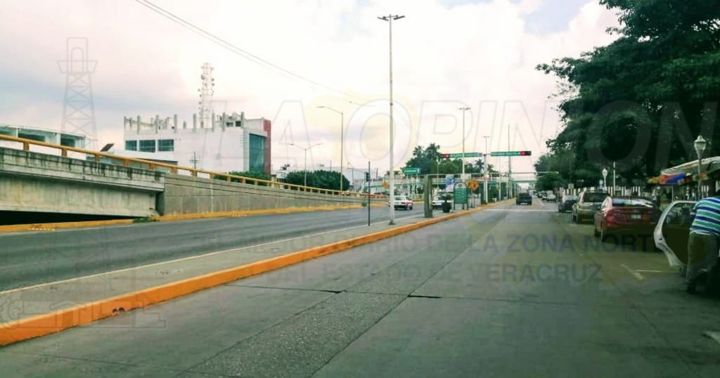 Calles libres de tráfico en Poza Rica por puente