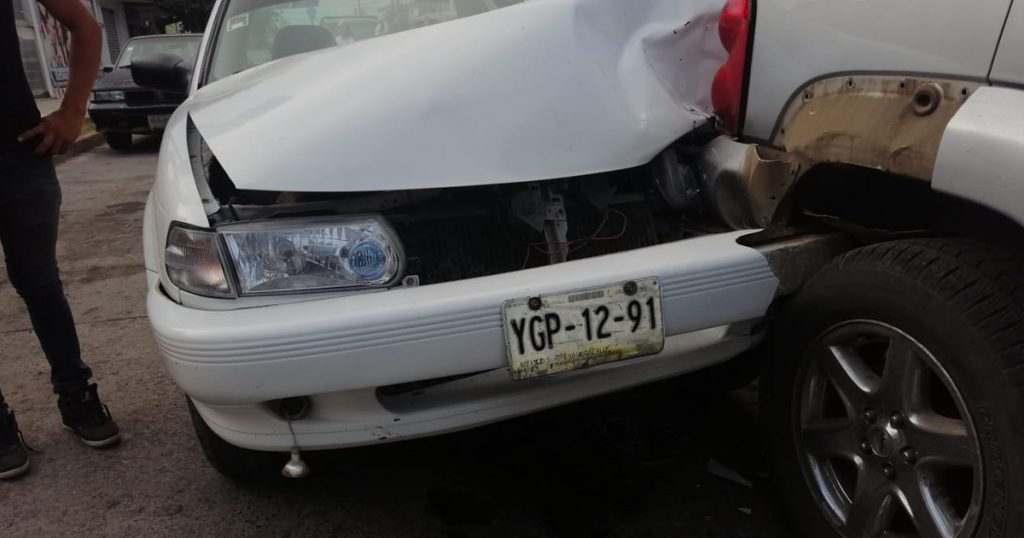 Carambolazo mañanero deja una mujer lesionada