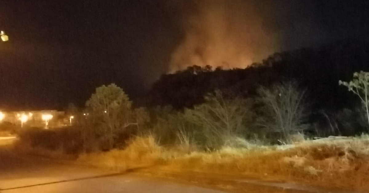 Arde zona rural, atienden bomberos