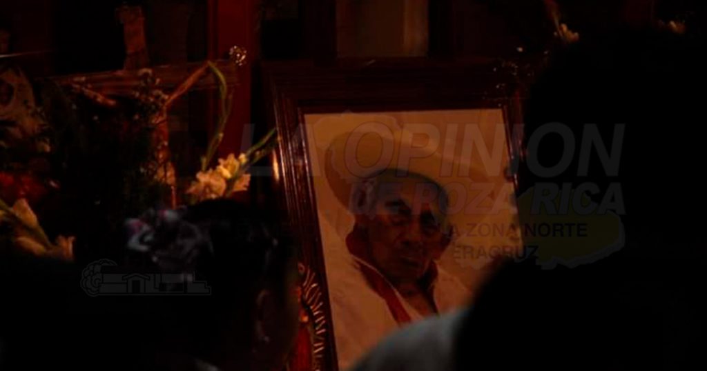 Totonacas celebran a la Corona de Espinas