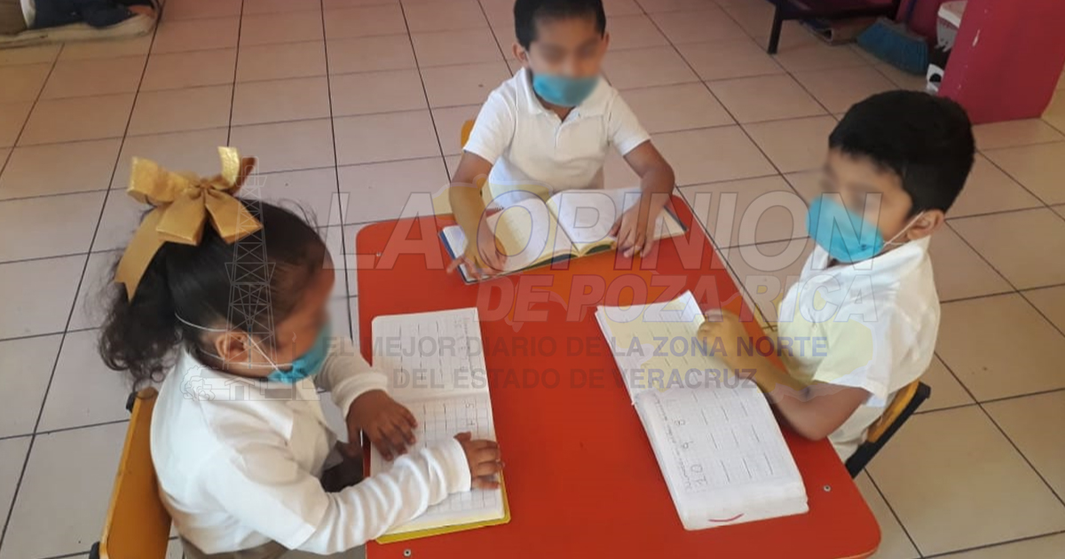 Refuerzan uso de cubre bocas en los CAIC-DIF Coatzintla
