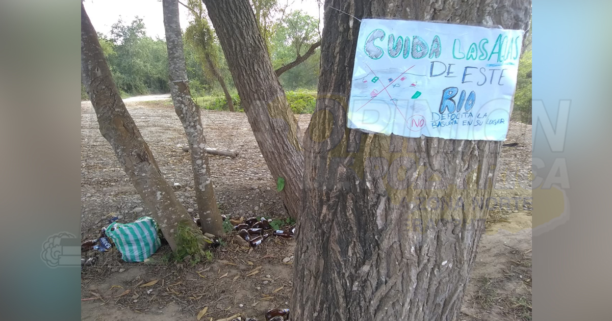 Riberas, convertidas en basureros
