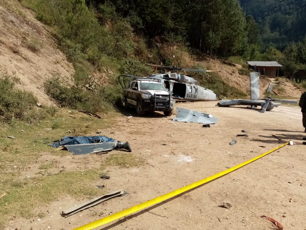 Actualizada: Cayó un "Halcón Negro"; hay un muerto y 9 heridos