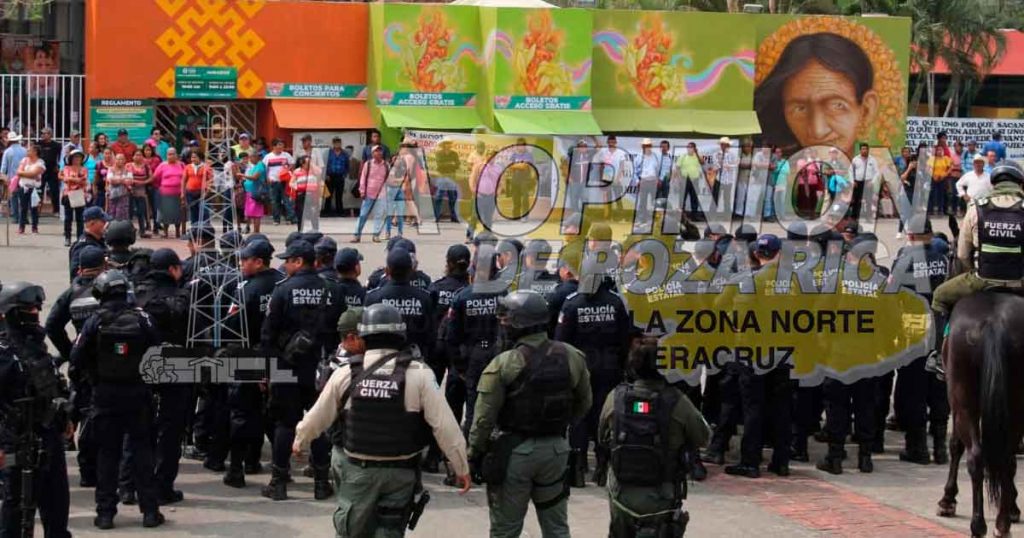 Choque entre campesinos y Fuerza Civil en el parque Temático Takilsukutl