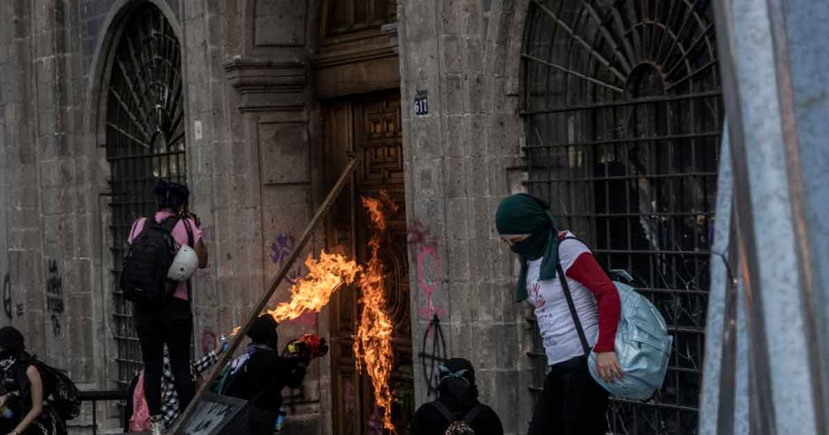 GALERÍA: La manifestación en México por el Día Internacional de la Mujer
