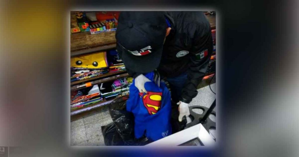 Decomisan más de 100 piezas pirata en tiendas