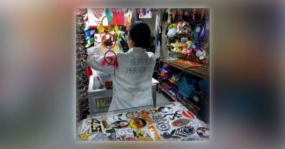 Decomisan más de 100 piezas pirata en tiendas
